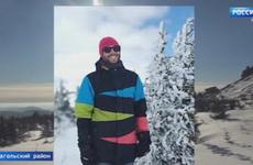 В Кемеровской области известный сноубордист упал головой в сугроб и задохнулся