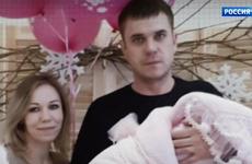 Пытавшийся сбросить младенца с балкона отец предстанет перед судом