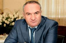 В отношении Арашукова-старшего возбуждены еще три дела