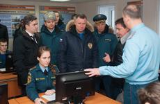 Глава МЧС Зиничев знакомится с Ивановской пожарно-спасательной академией