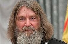 Непогода заставила Конюхова прервать его полет в Крым