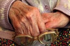 В Ставрополе у 95-летней пенсионерки украли крупную сумму денег