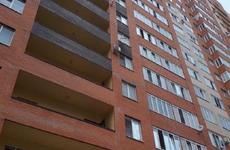 В Ставрополе из фасада дома на проспекте Кулакова выпали кирпичи