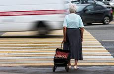 Мужчины в России живут на 10 лет меньше женщин