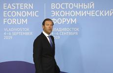 Мантуров назвал бредом слухи о своем уходе в «Ростех»
