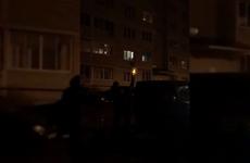 В Твери стрелявшего из автомата мужчину задержали и оружие изъяли
