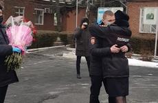 В Ростовской области полицейский сделал предложение избраннице в её первое дежурство
