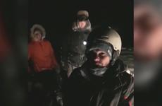 На Камчатке спасли двух парапланеристов