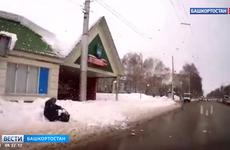 МВД отменит штраф водителю, нарушившему правила ради помощи пенсионерке