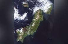 Мощное землетрясение тряхнуло Камчатку. Местные жители сняли его на видео