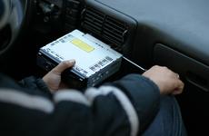 В Ленинском районе полицейские задержали подозреваемого в серии краж из автомобилей