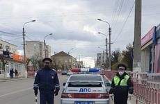 Беременную девушку, которой стало плохо на дороге, сопроводил в больницу Камышина полицейский патруль