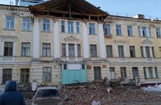 В Томской области частично обрушилась стена больницы