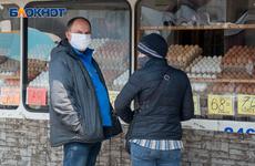 «А ходили расслабленные»: в самом зараженном районе Волгоградской области - Николаевском людей загнал по домам ОМОН и видео из соцсетей, - «Блокнот Волгограда»