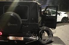 В Омске ночью погиб таксист и его пассажир
