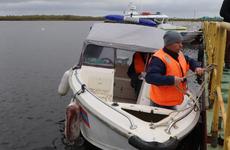 В Ненецком округе инспекторы ГИМС принимают экзамены у судоводителей