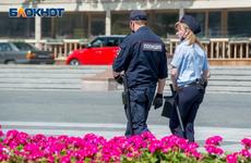 В Волгограде бывшего полицейского осудили за мошенничество