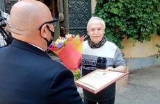 Народный художник России волгоградец Пётр Чаплыгин отпраздновал 80-летие