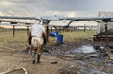 За разлив нефтепродуктов на Дюсушевском месторождении с недропользователя взыщут 1,6 миллиона рублей