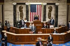 Палата представителей конгресса проголосовала за импичмент Трампу