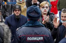 Дела 23 участников несанкционированной акции в Волгограде рассмотрит суд