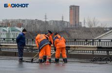 Департамент городского хозяйства Волгограда оштрафовали на 100 тысяч рублей за дороги