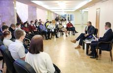 Губернатор НАО Юрий Бездудный ответил на вопросы студентов в рамках встречи «Диалог на равных»