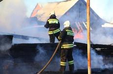 Из горящего жакта в Таганроге спасли человека