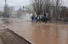 В Волжском прорвало трубу с кипятком. Есть пострадавшие