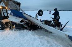 Легкомоторный самолет упал на аэродроме в Ленобласти