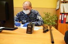 В Нарьян-Маре пенсионер сдал в Росгвардию охотничье ружьё 1932 года выпуска