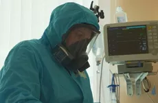 Врач соообщил о росте госпитализаций невакцинированных от COVID-19 пенсионеров в Петербурге