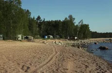 С мыса Кюренниеми убрали 180 тонн мусора. Его оставили туристы и рыбаки