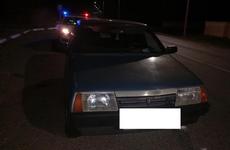 На Ставрополье водитель сбил двух девушек, которые шли по краю проезжей части