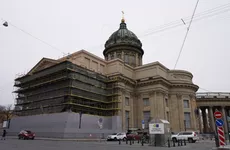 Долголетняя реставрация фасадов Казанского собора завершается