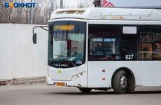 В Волгограде водителю автобуса №85 стало плохо за рулем