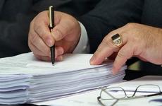 Муниципальные служащие Андроповского округа массово уличены в неверных сведениях в декларациях