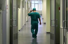 Один из двоих пострадавших при стрельбе в Дагестане умер в больнице