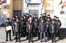 Волгоградских участковых полиции поздравили с 98-летием службы