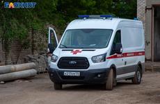 Иномарка убила 45-летнюю пассажирку встречного авто под Волгоградом в коварный для водителей час суток