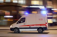 В Нижегородской области двухэтажный автобус съехал в кювет и перевернулся