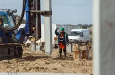 Строительство завода в Усть-Луге могут приостановить из-за многочисленных нарушений