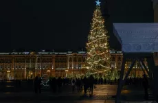 Губернатор Петербурга анонсировал новые COVID-ограничения к Новому году