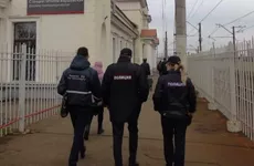 В Гатчине Комтранс и МВД проверили соблюдение масочного режима в электричках