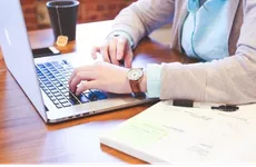 Минпромторг спрогнозировал рост оборота онлайн-ритейла на 40% по итогам года