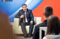 Андрей Бочаров распорядился назначить дежурных высокопоставленных чиновников на время новогодних праздников