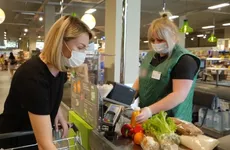 Мясо птицы может подорожать в России из-за остановки комбикормовых заводов