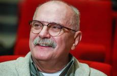 Никита Михалков отметил важность показов своих спектаклей в регионах РФ