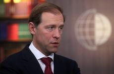 Глава Минпромторга рассказал, почему автомобиль Tesla не эффективен в условиях российских морозов