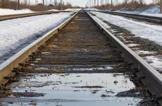 Под Тихвином пассажиры семь часов мерзли в остановившейся электричке